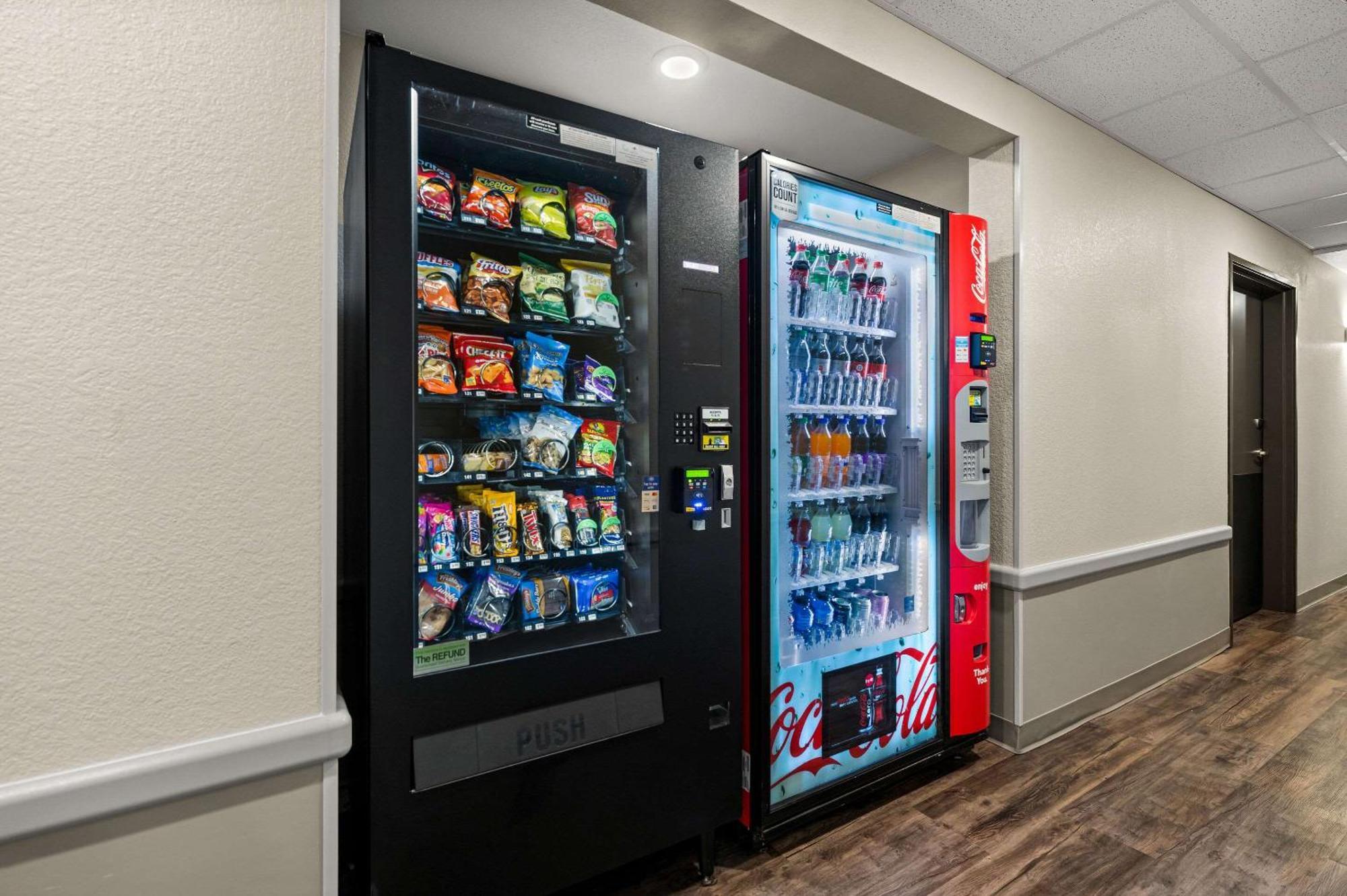 Woodspring Suites Yorktown Newport News Zewnętrze zdjęcie